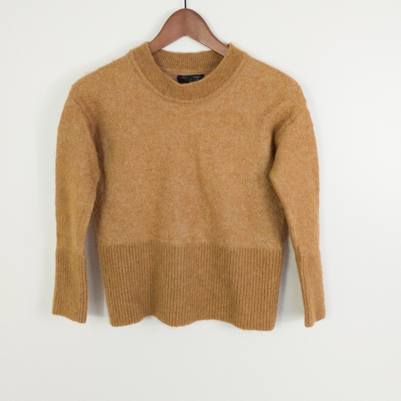 Banana Republic Sweaters - Banana Republic Ambra Sweater Camel Tan Size Small